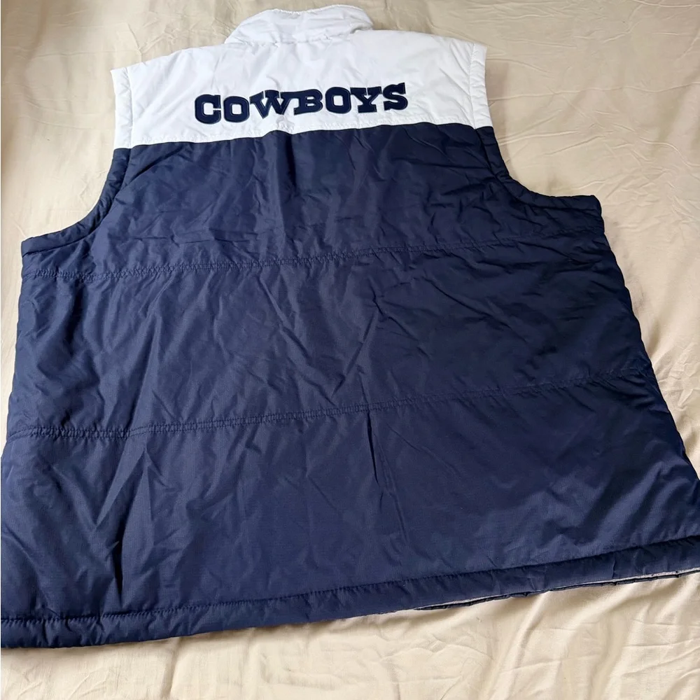 NFL Cowboys Navy and White Reversible Vest - Picture 2 of 4
